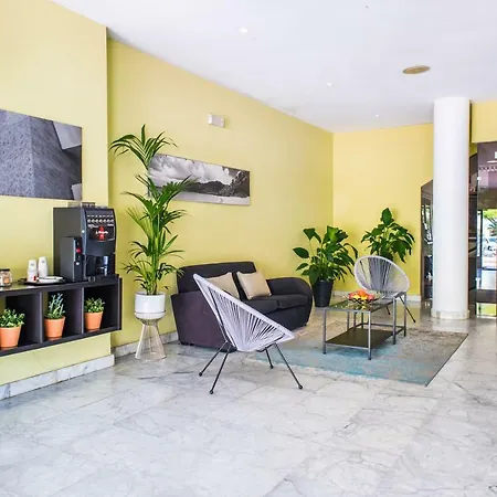 Udalla Park - & מלון דירות 3*